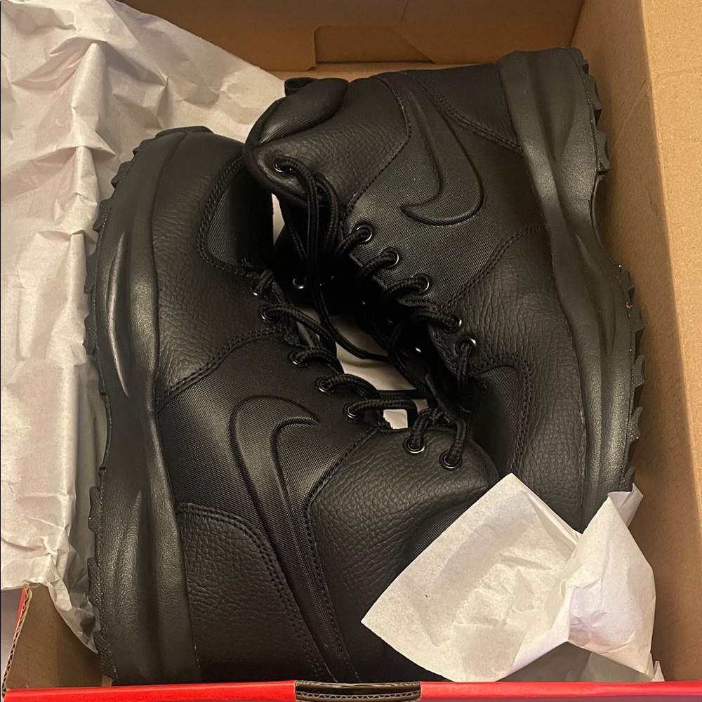Nike Kid’s Rugged Black Boots